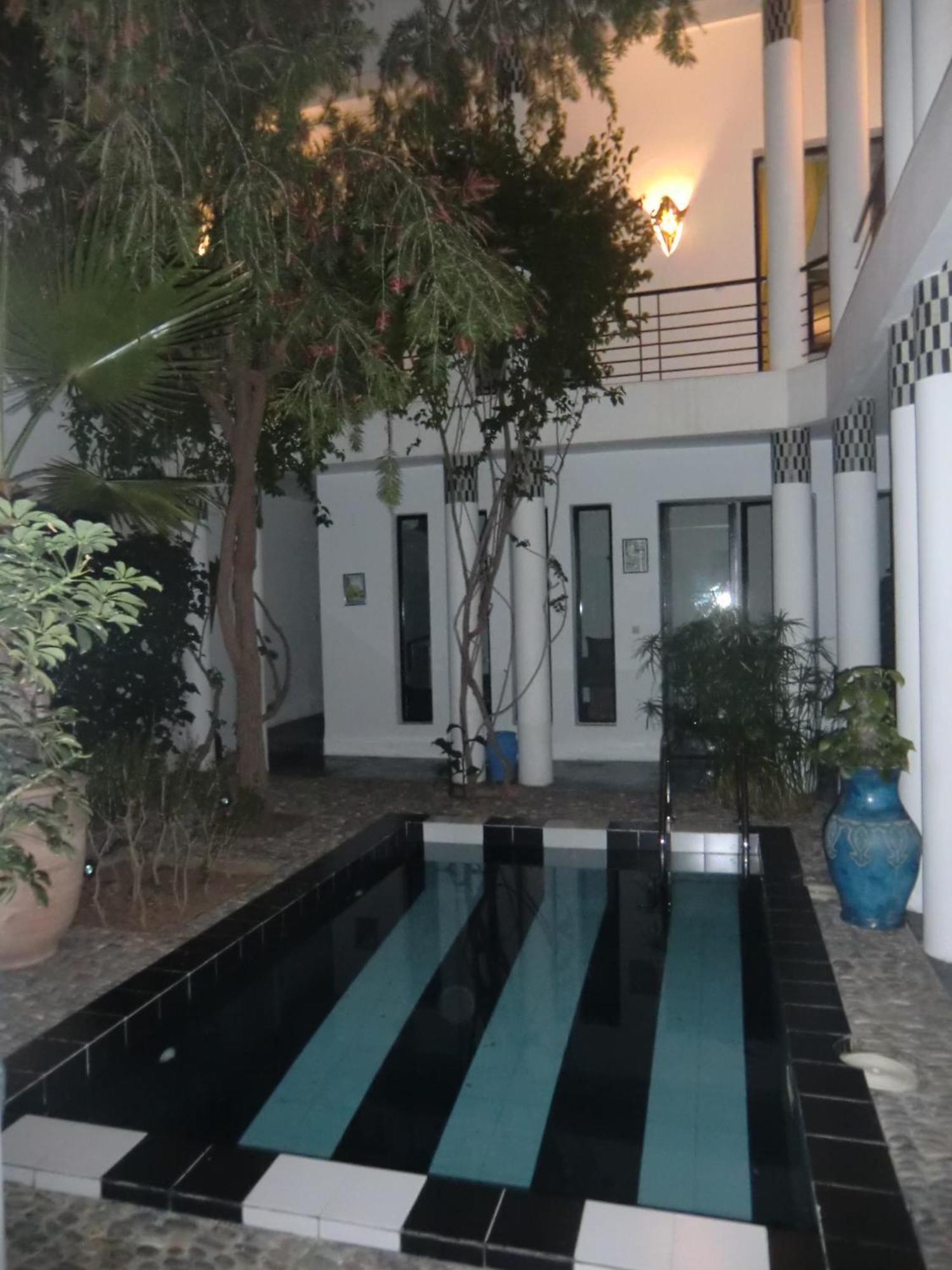 Riad Tchina Marrakesh Exteriör bild